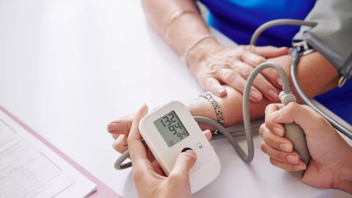 High blood pressure impact on heart and blood vessels